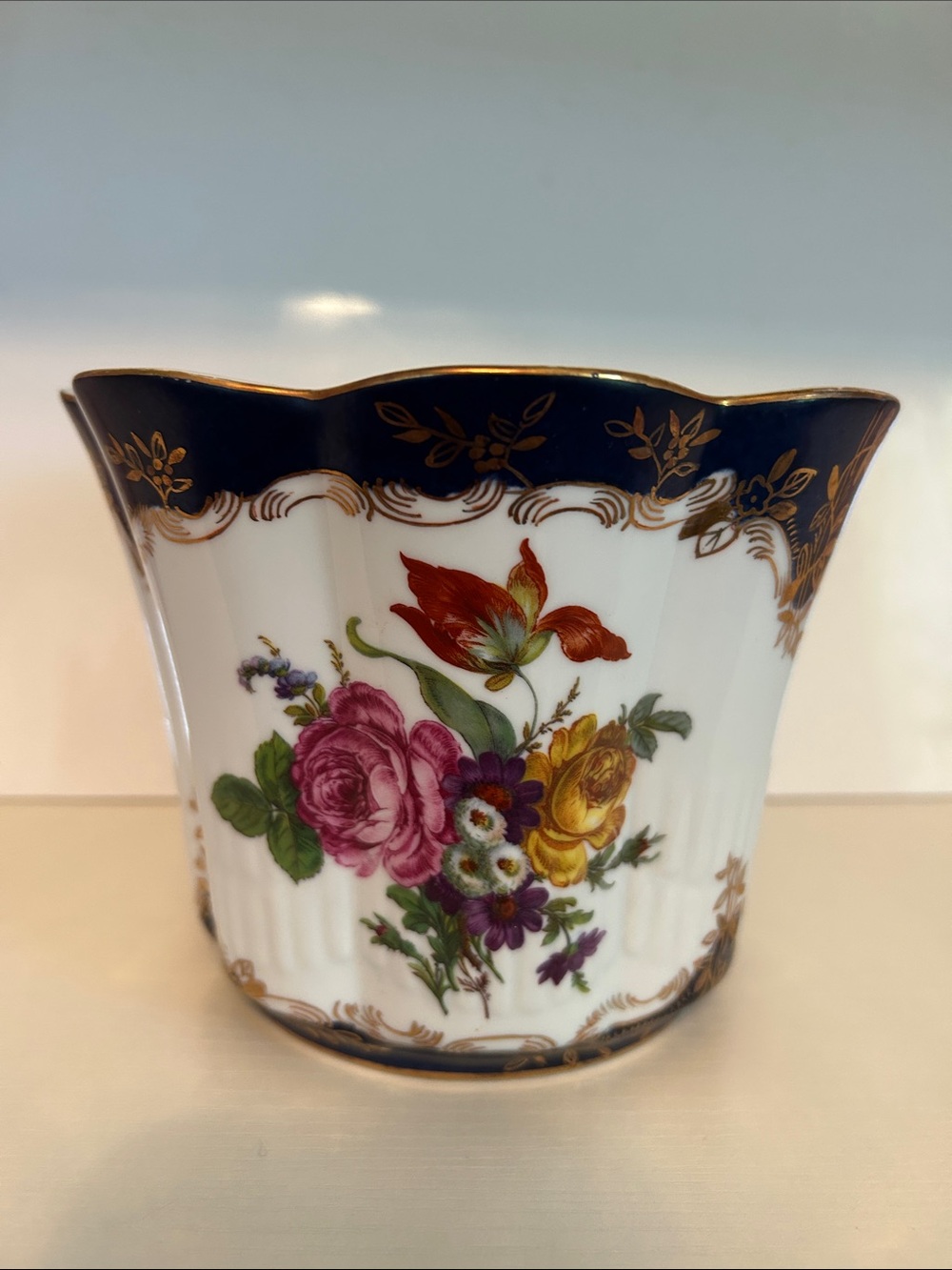 Andrea By Sadek White Porcelain Floral Cachepot with Cobalt and Gold Trim